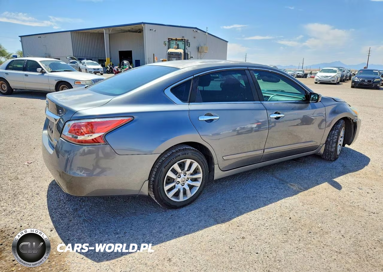 2014 Nissan Altima 2.5 S VIN:1N4AL3AP4EN368271 - 3