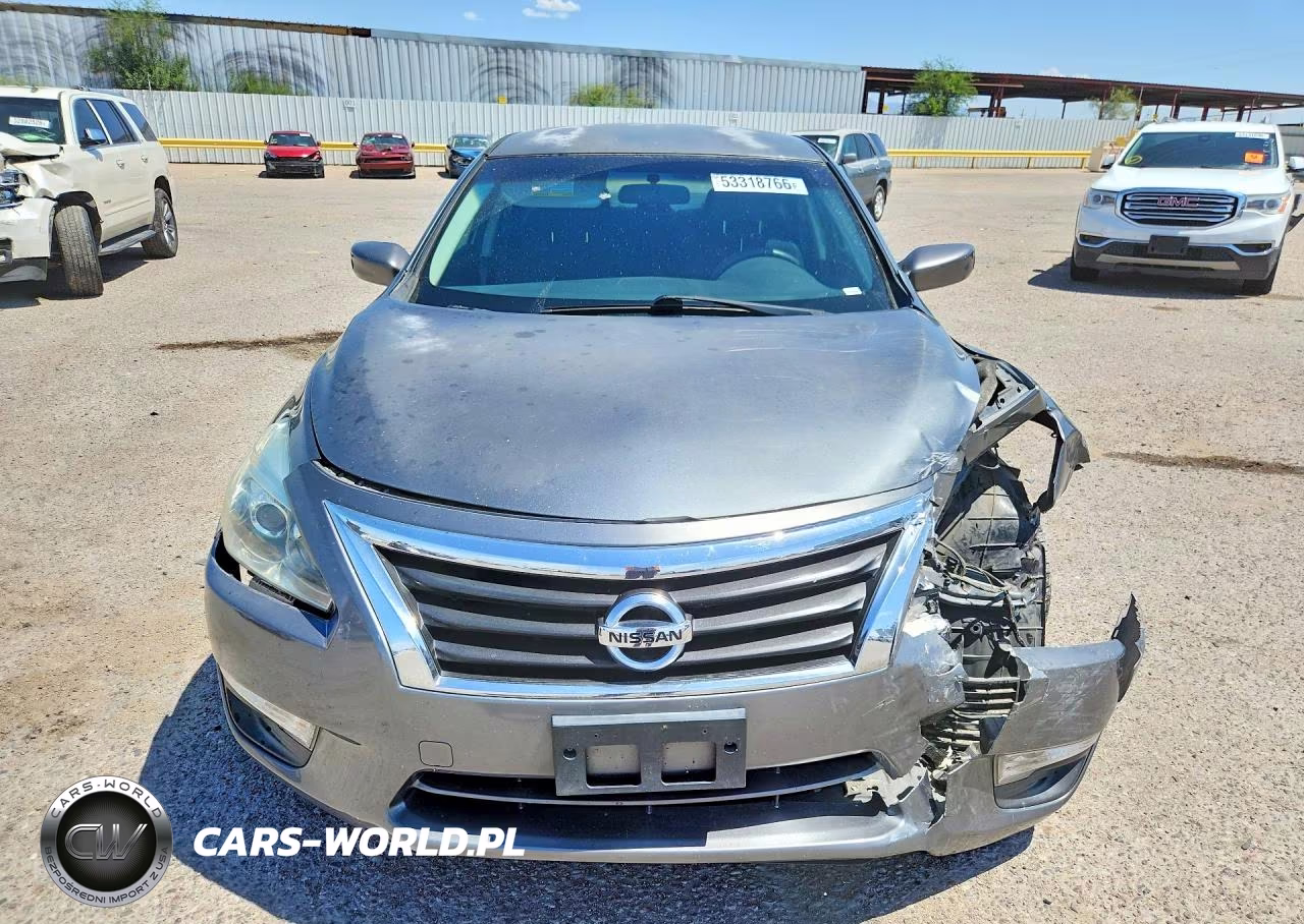 2014 Nissan Altima 2.5 S VIN:1N4AL3AP4EN368271 - 5