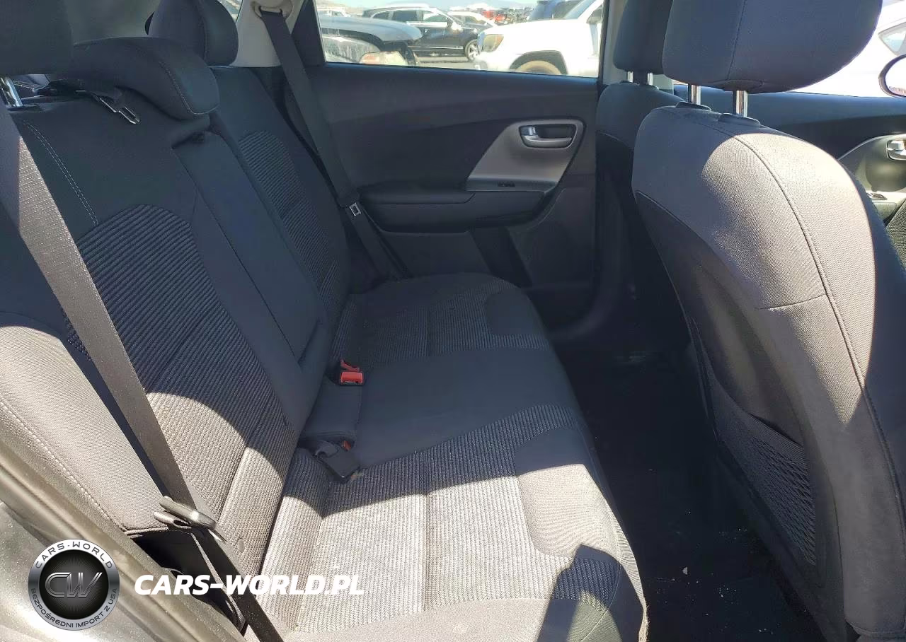 2018 Kia Niro Lx VIN:KNDCB3LC4J5200821 - 10