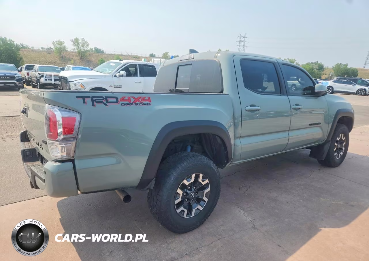 2022 Toyota Tacoma Trd Off-Road VIN:3TMCZ5AN8NM453751 - 3