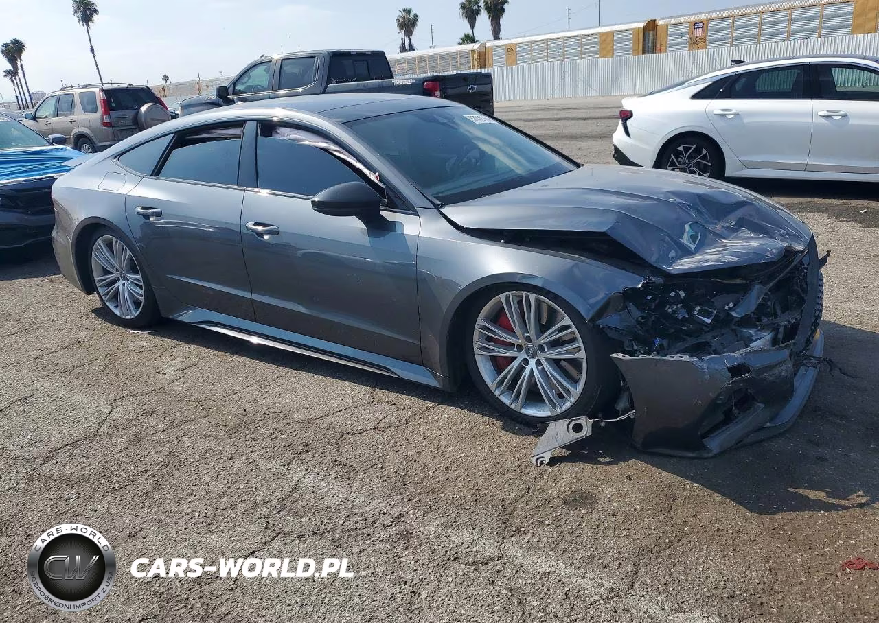 2021 Audi Rs7 VIN:WUAPCBF27MN906541 - 4