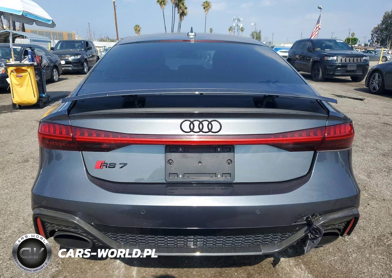 2021 Audi Rs7 VIN:WUAPCBF27MN906541 - 6