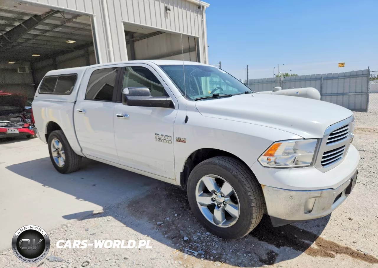 2017 Ram 1500 Slt VIN:1C6RR7LT0HS814555 - 4