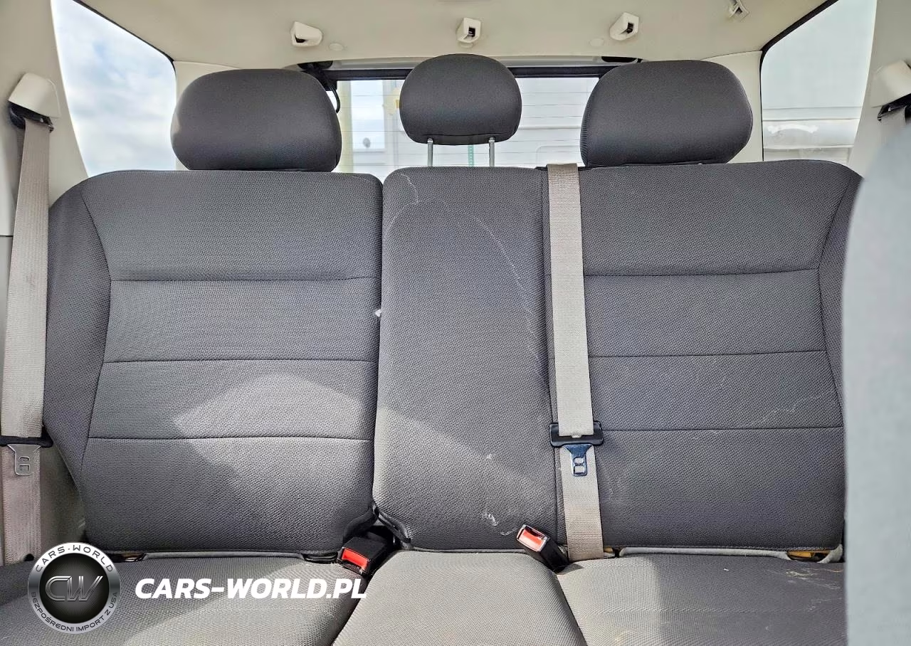 2009 Ford Escape VIN:1FMCU93G49KA86196 - 10