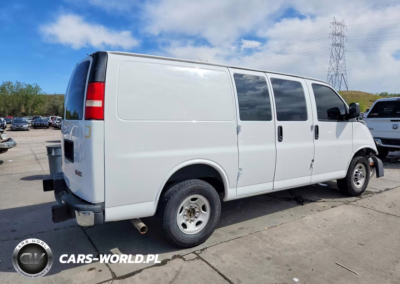 2014 GMC Savana G2500 VIN:1GTW7FCA2E1911929 - 3