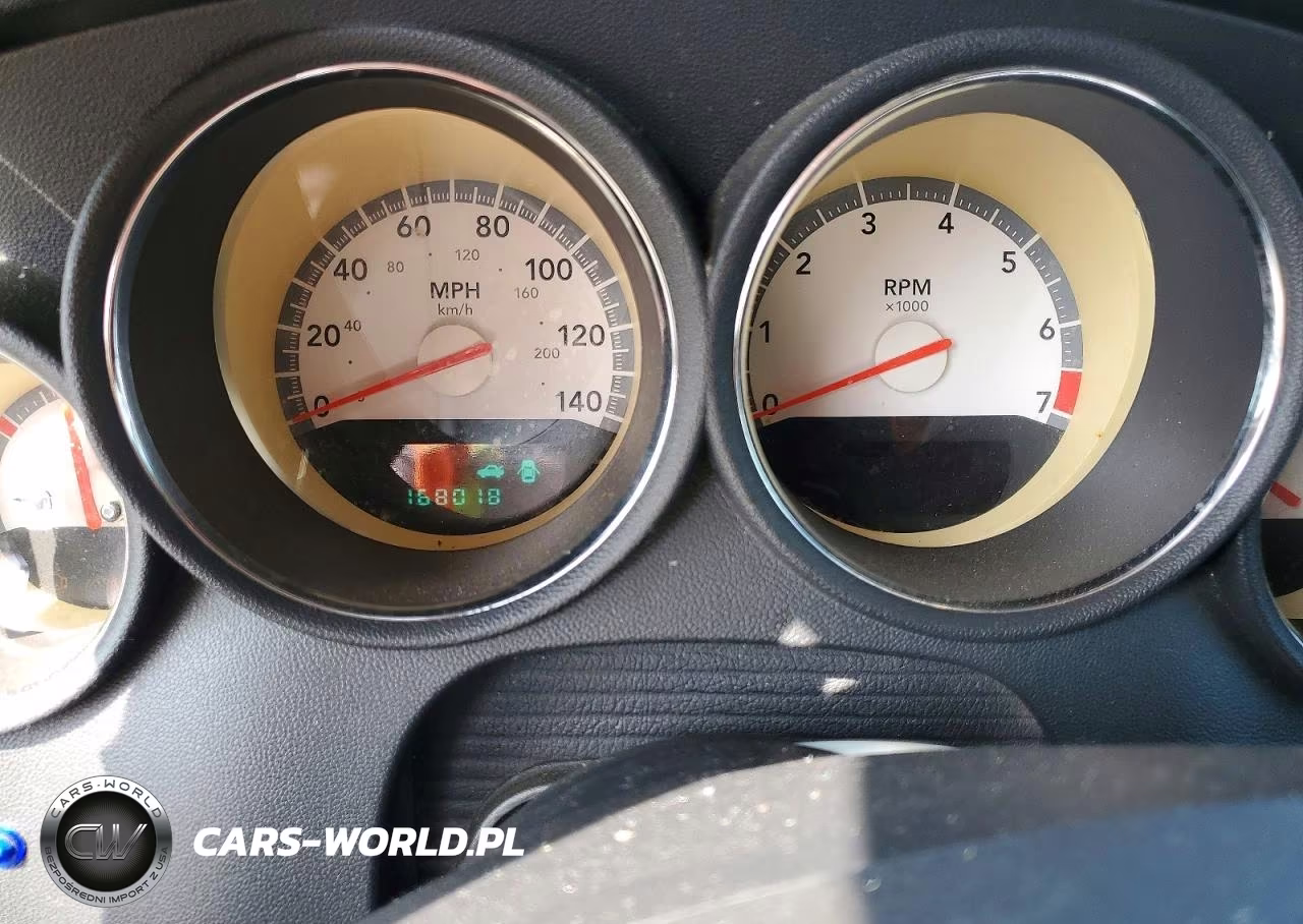 2008 Dodge Charger VIN:2B3KA43G08H196729 - 9