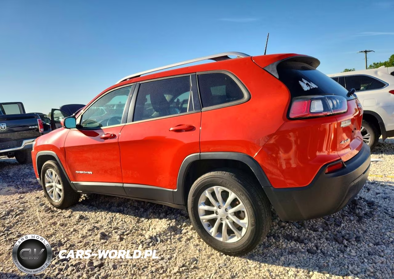 2021 Jeep Cherokee Latitude VIN:1C4PJMCB4MD153852 - 2