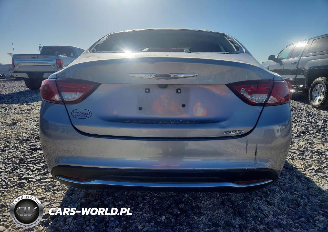 2016 Chrysler 200 Limited VIN:1C3CCCABXGN151726 - 6