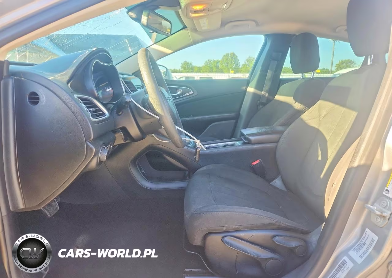 2016 Chrysler 200 Limited VIN:1C3CCCABXGN151726 - 7