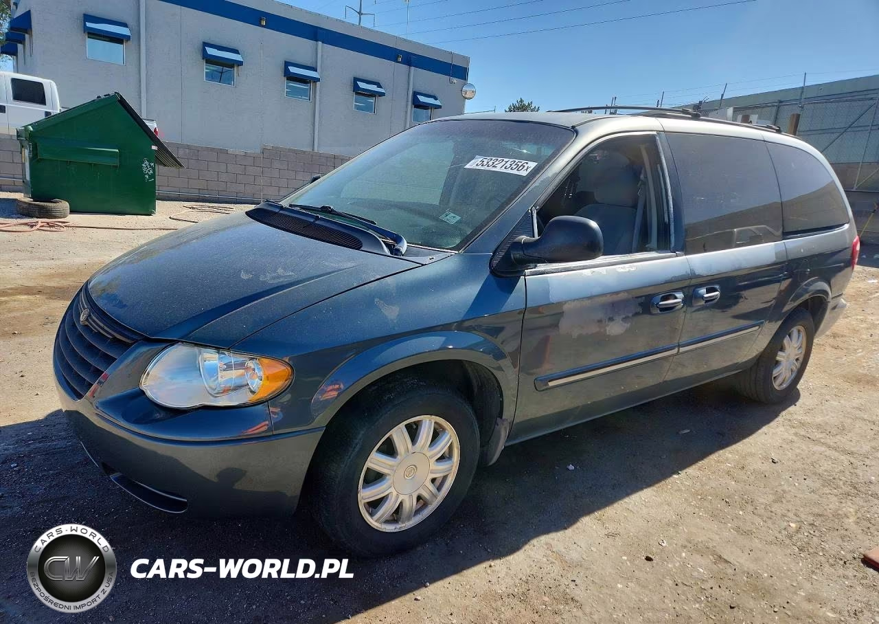 2006 Chry Town And Country