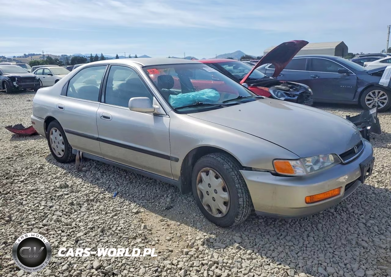 1996 Honda Accord Lx VIN:1HGCD5533TA298237 - 4