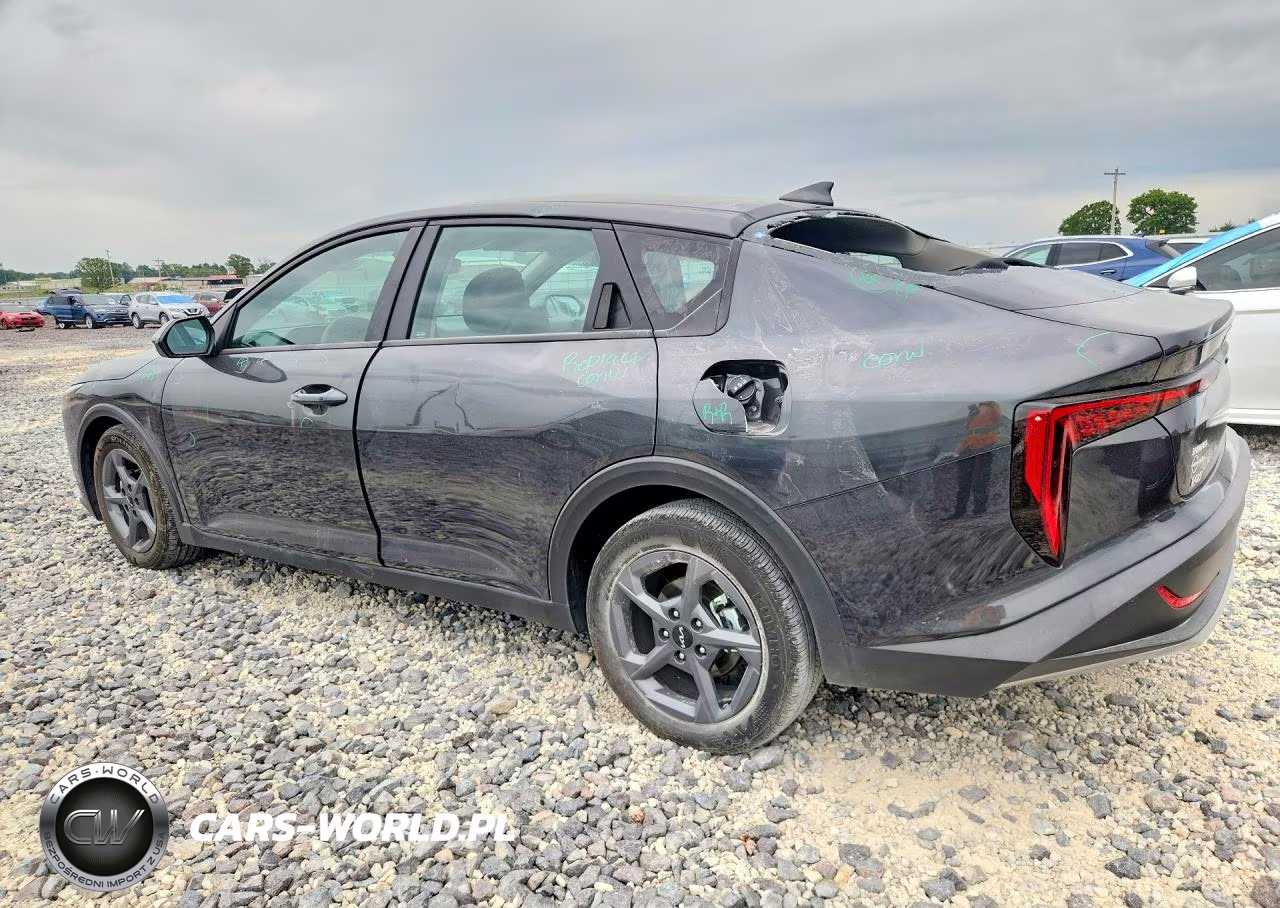 2025 Kia K4 Lxs VIN:3KPFT4DE1SE077985 - 2