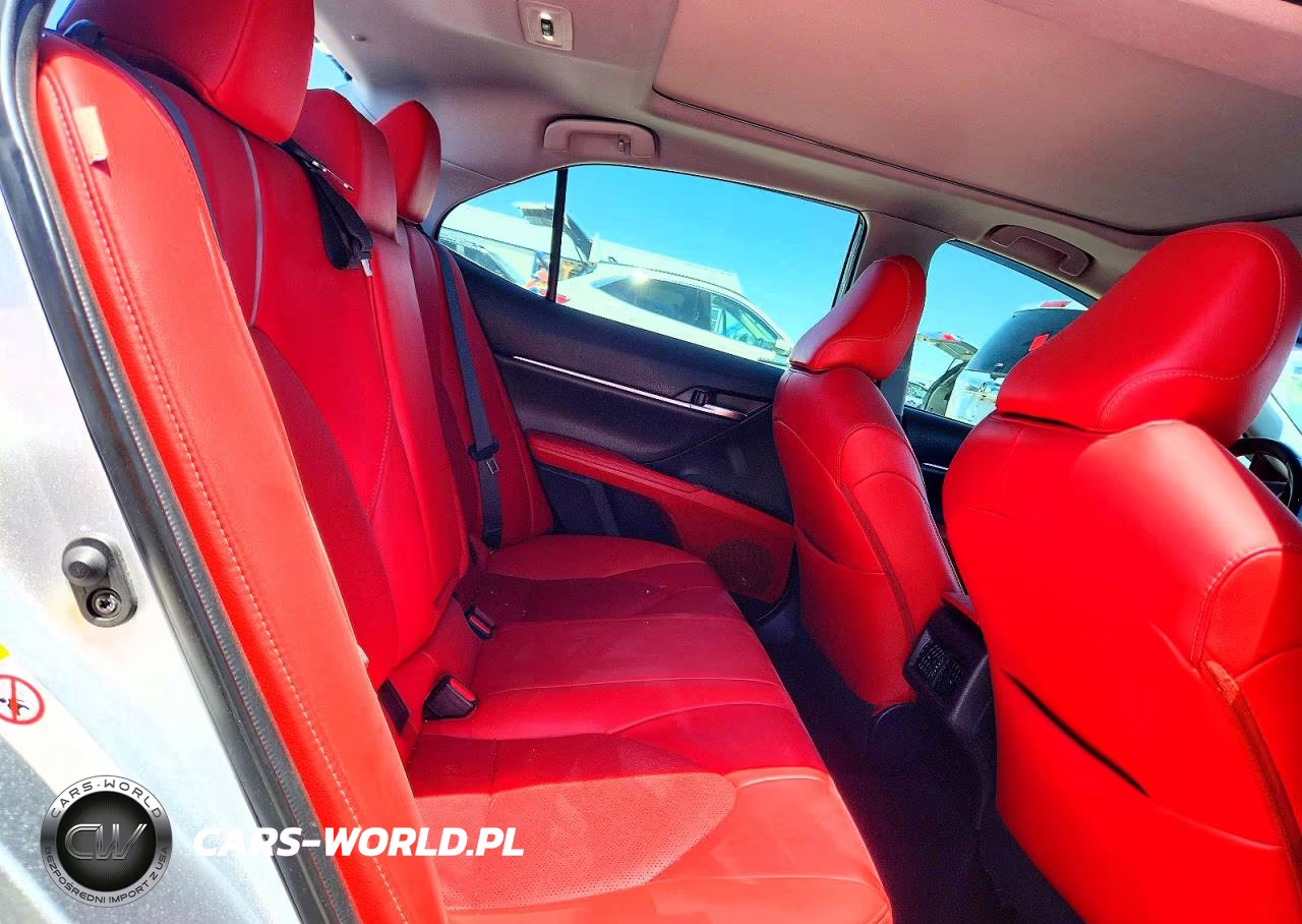 2019 Toyota Camry Xse VIN:4T1B61HK5KU190050 - 10