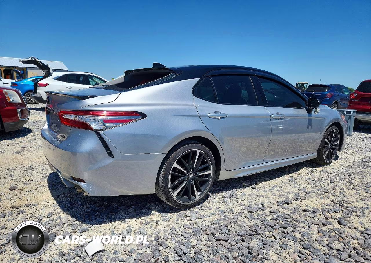 2019 Toyota Camry Xse VIN:4T1B61HK5KU190050 - 3
