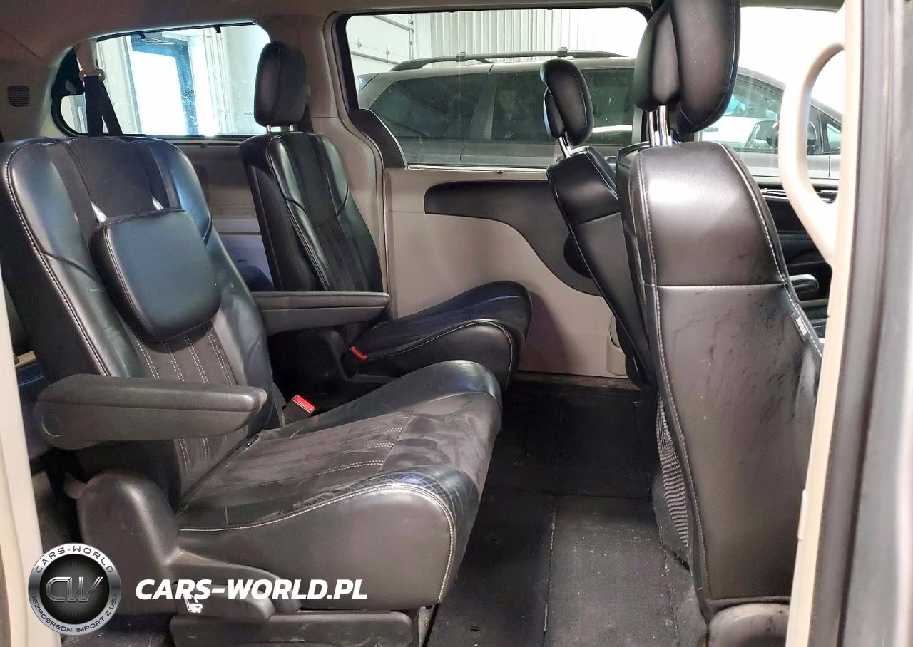 2014 Chrysler Town & Country Touring L VIN:2C4RC1CG3ER297260 - 11