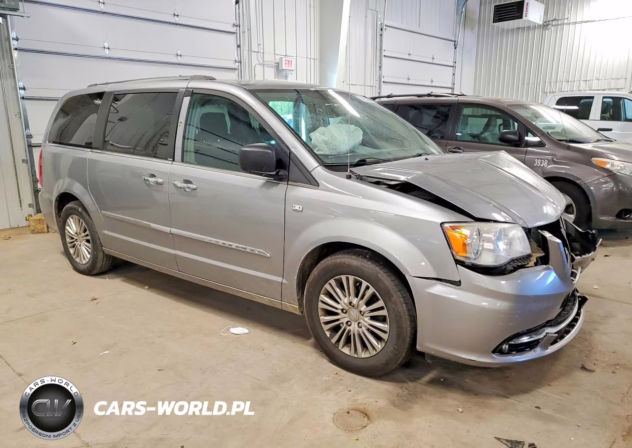 2014 Chrysler Town & Country Touring L VIN:2C4RC1CG3ER297260 - 4
