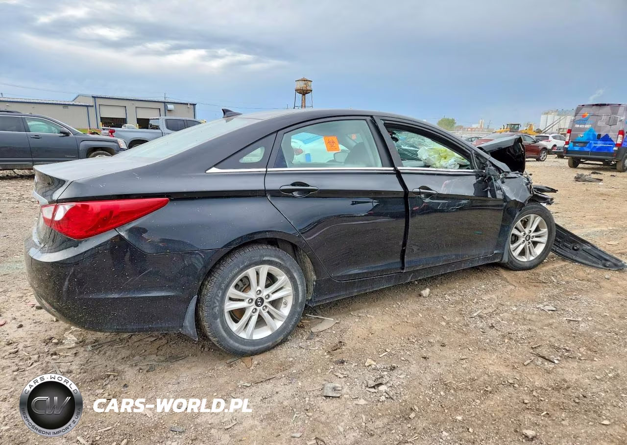 2013 Hyundai Sonata Gls VIN:5NPEB4AC1DH518840 - 3