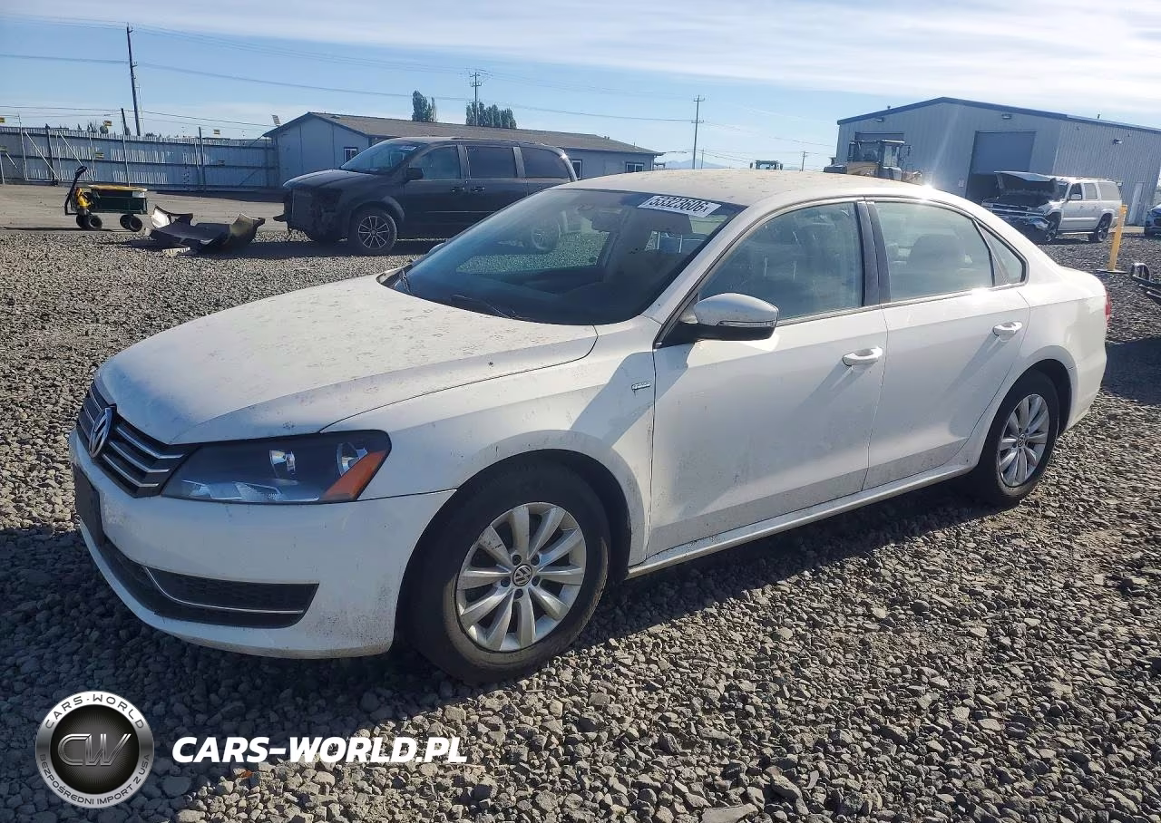 2013 Volkswagen Passat S