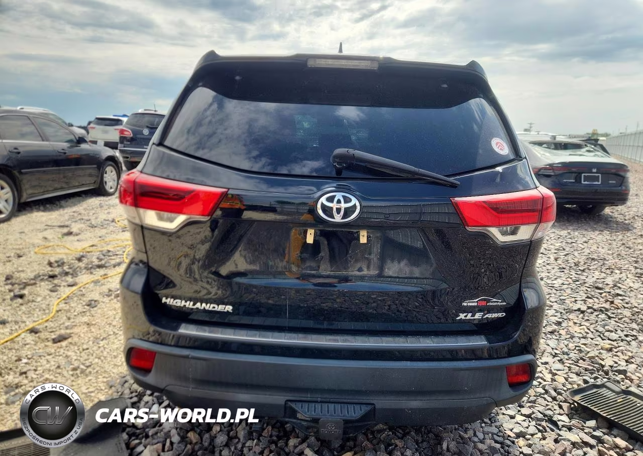 2018 Toyota Highlander Xle VIN:5TDJZRFH4JS544771 - 6