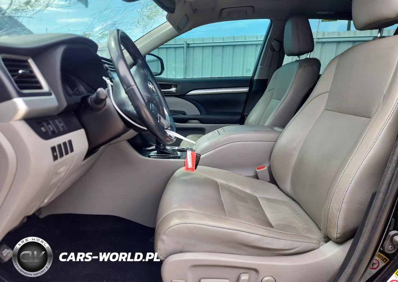 2018 Toyota Highlander Xle VIN:5TDJZRFH4JS544771 - 7