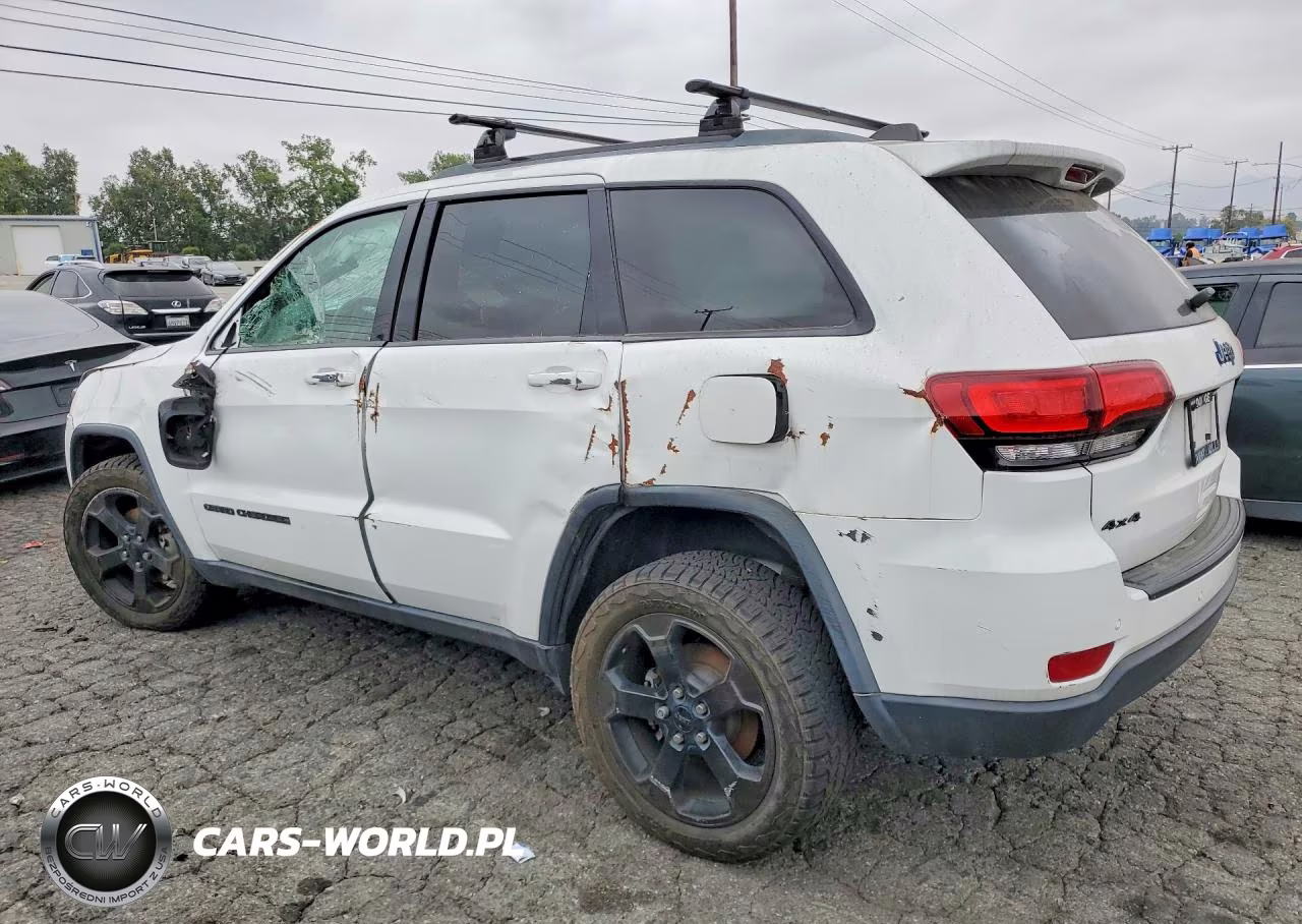 2019 Jeep Grand Cherokee Laredo VIN:1C4RJFAG8KC620387 - 2