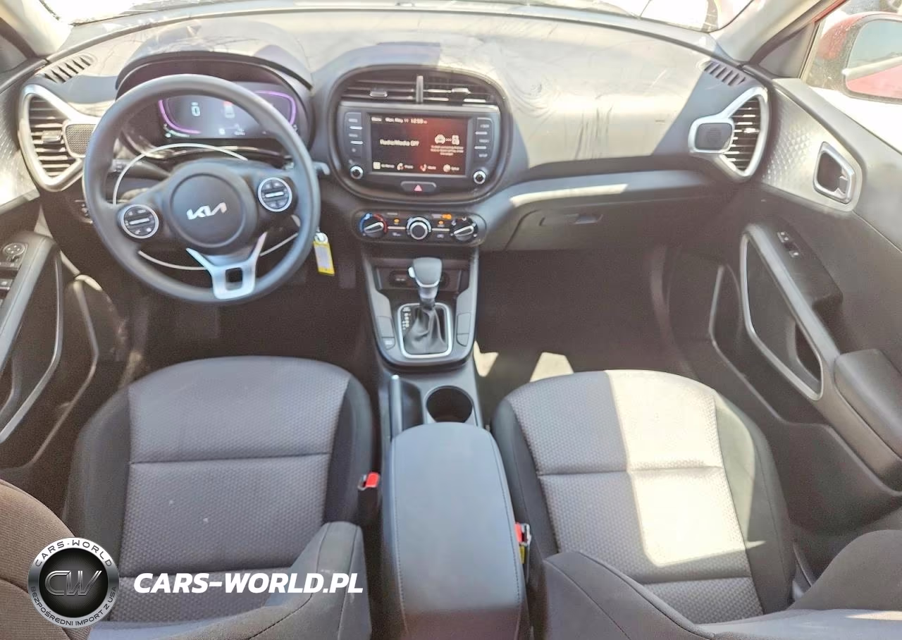 2025 Kia Soul Lx VIN:KNDJ23AU3S7273106 - 8