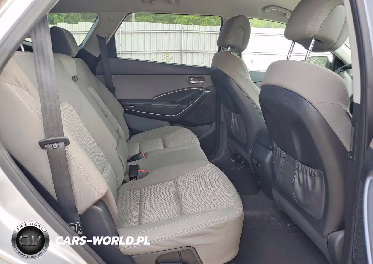 2017 Hyundai Santa Fe Se VIN:KM8SMDHF8HU177361 - 11