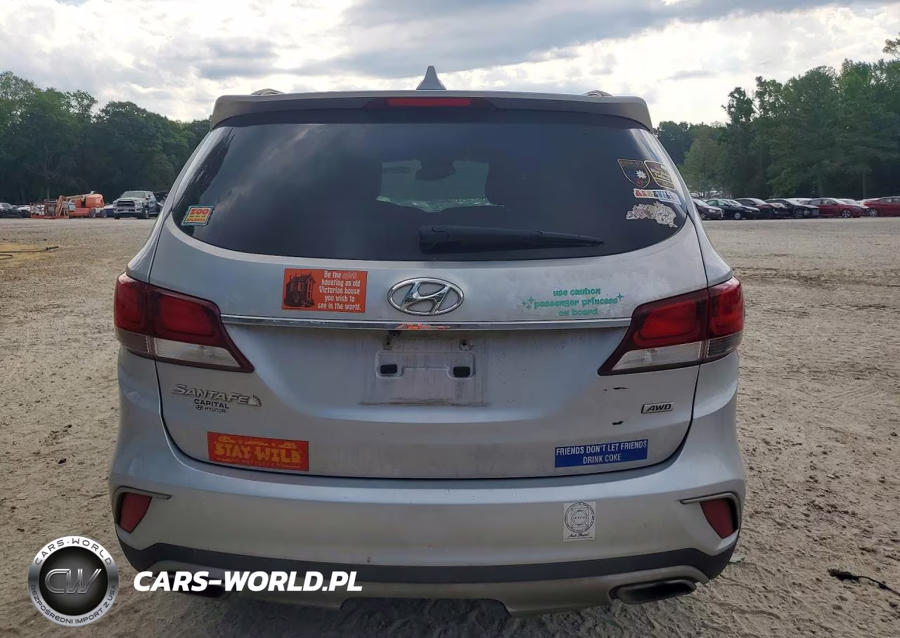 2017 Hyundai Santa Fe Se VIN:KM8SMDHF8HU177361 - 6