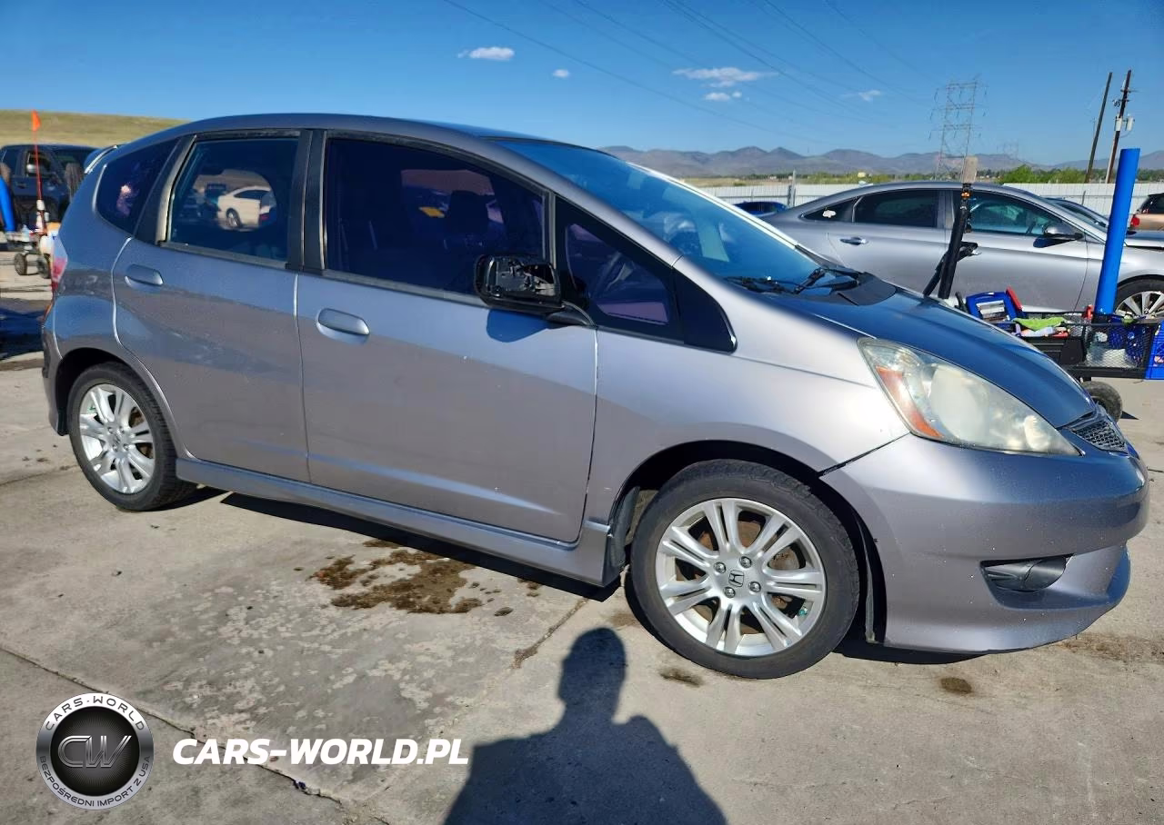 2009 Honda Fit Sport VIN:JHMGE87419S000208 - 4