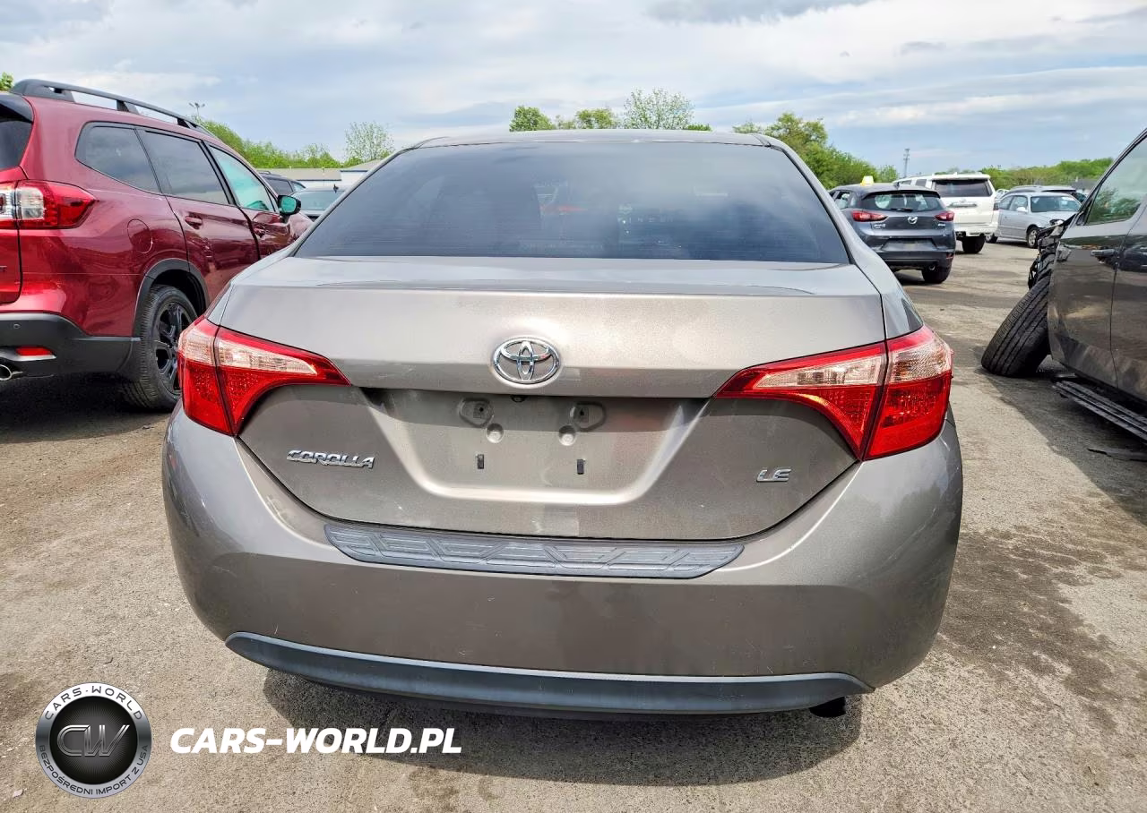 2017 Toyota Corolla Le VIN:2T1BURHE9HC773021 - 6