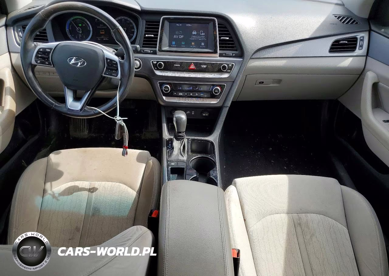 2018 Hyundai Sonata Hybrid Se VIN:KMHE24L3XJA087362 - 8