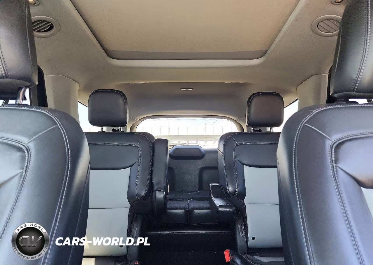 2022 Ford Explorer Xlt VIN:1FMSK8DH4NGA12356 - 10