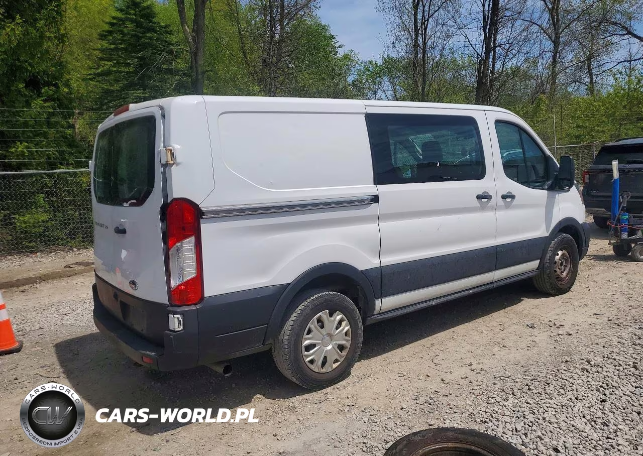 2020 Ford Transit 150 Delivery Van VIN:1FTYE1Y84LKA70808 - 3