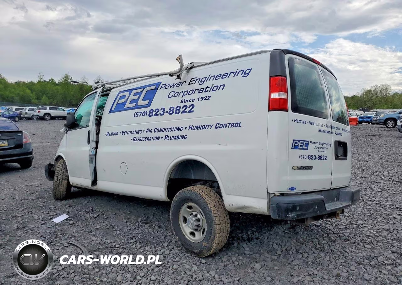 2018 Chevrolet Express G2500 VIN:1GCWGAFG6J1340362 - 2