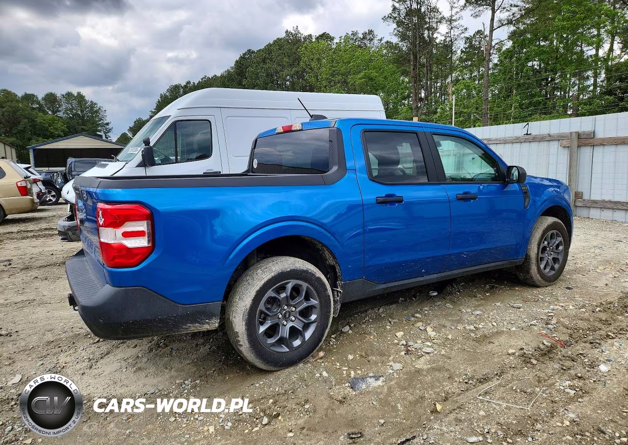2025 Ford Maverick Xlt VIN:3FTTW8JA6SRB54541 - 3