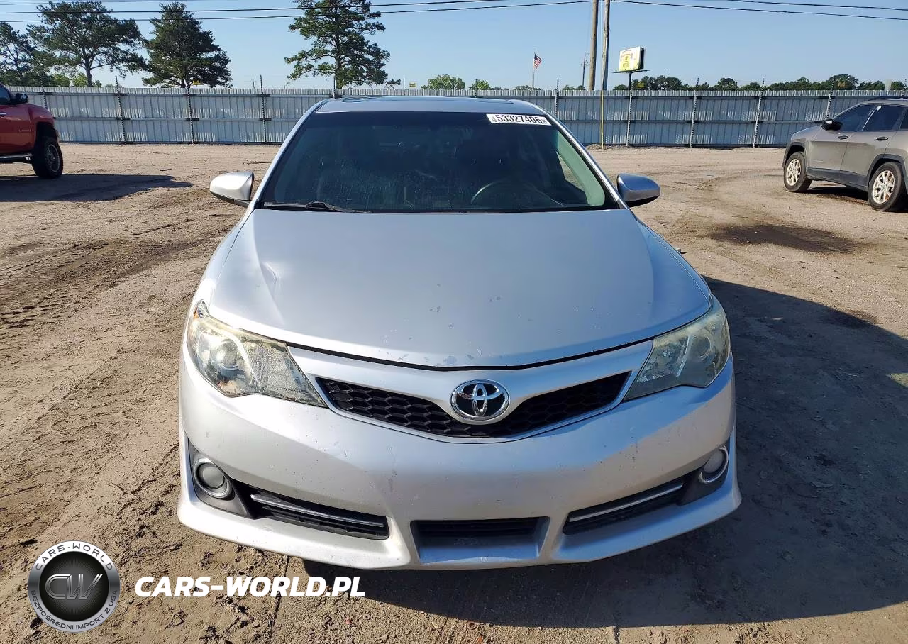 2014 Toyota Camry Se VIN:4T1BF1FK5EU844696 - 5
