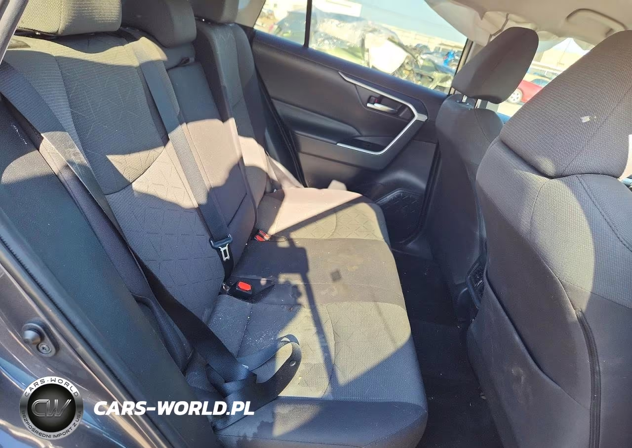 2021 Toyota Rav4 Xle VIN:2T3W1RFV1MW106103 - 11