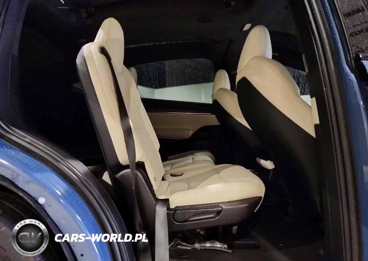 2026 Tesla Model X VIN:7SAXCAE59TF478510 - 10
