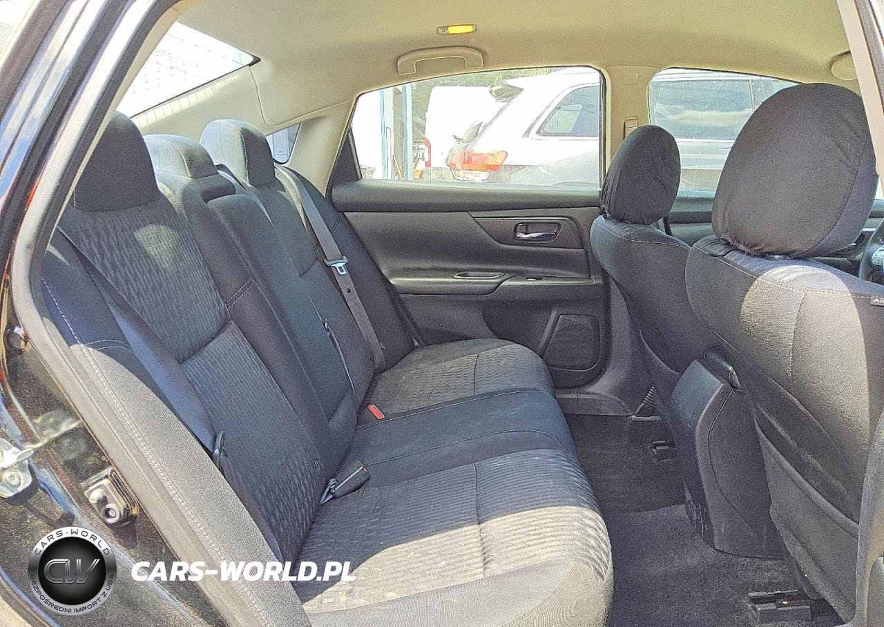 2018 Nissan Altima 2.5 S VIN:1N4AL3APXJC121620 - 10