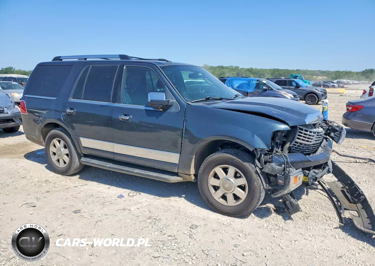 2009 Lincoln Navigator VIN:5LMFU28599LJ01195 - 4