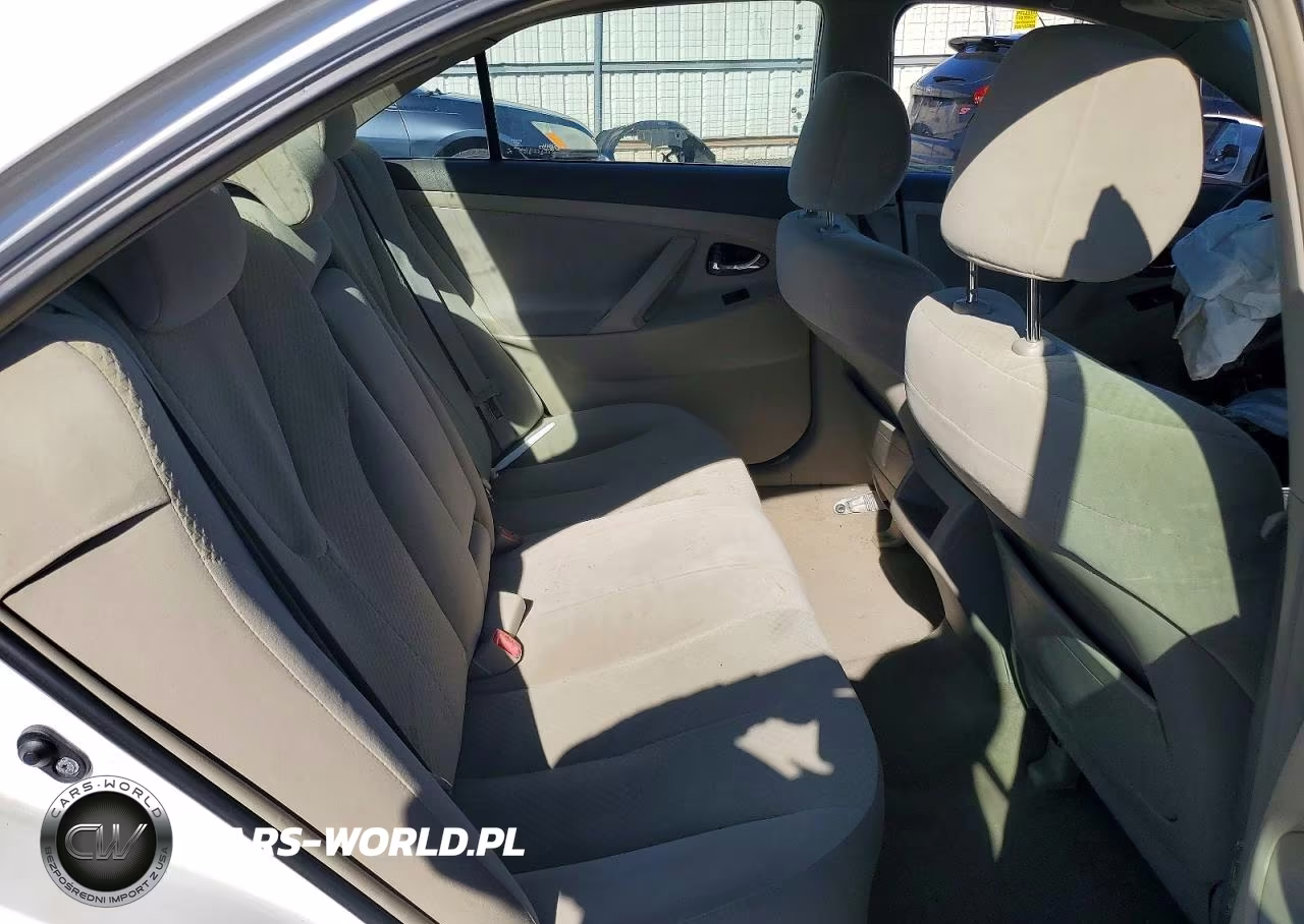 2008 Toyota Camry Le VIN:4T1BE46K68U784744 - 10