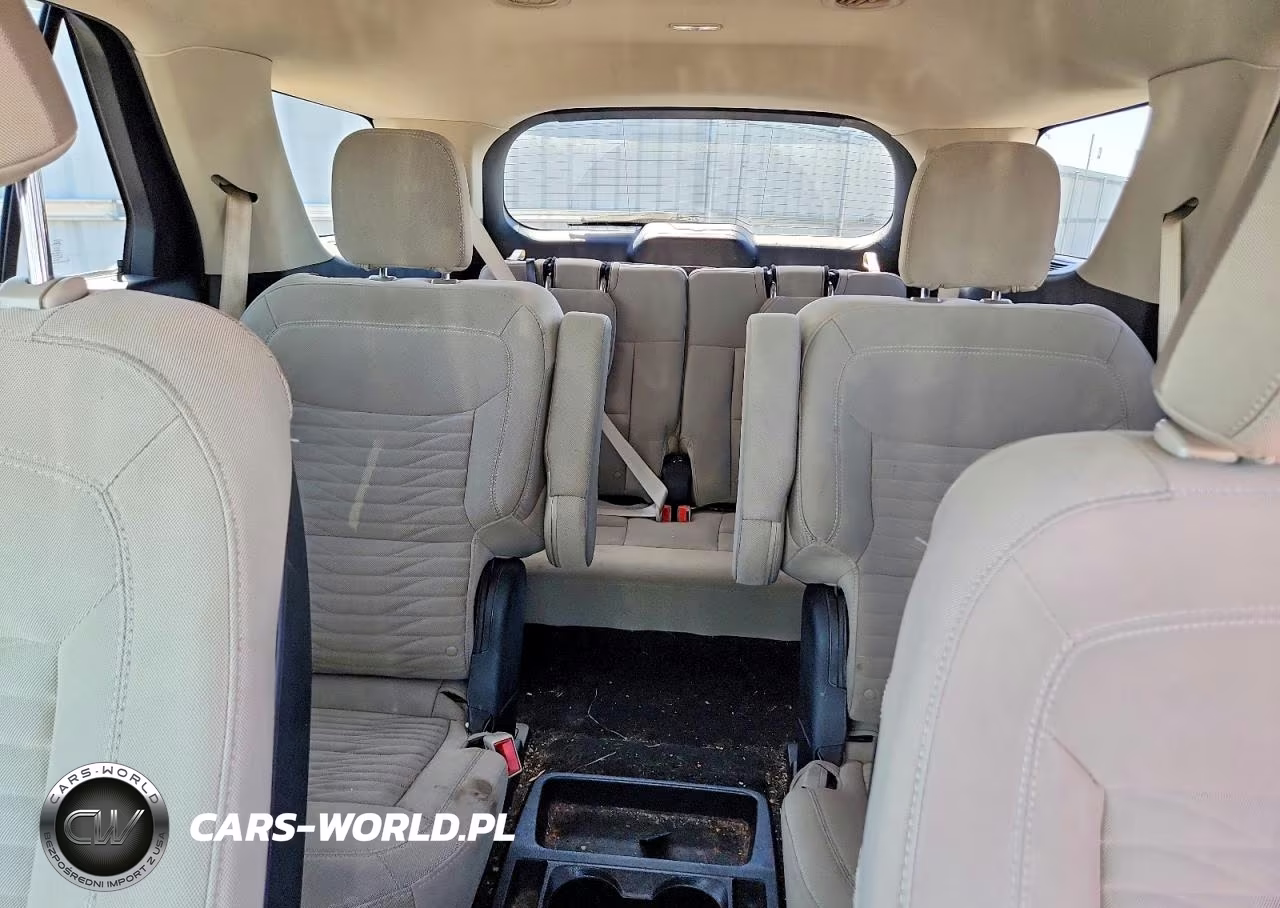 2020 Ford Explorer Xlt VIN:1FMSK8DH7LGC08532 - 10