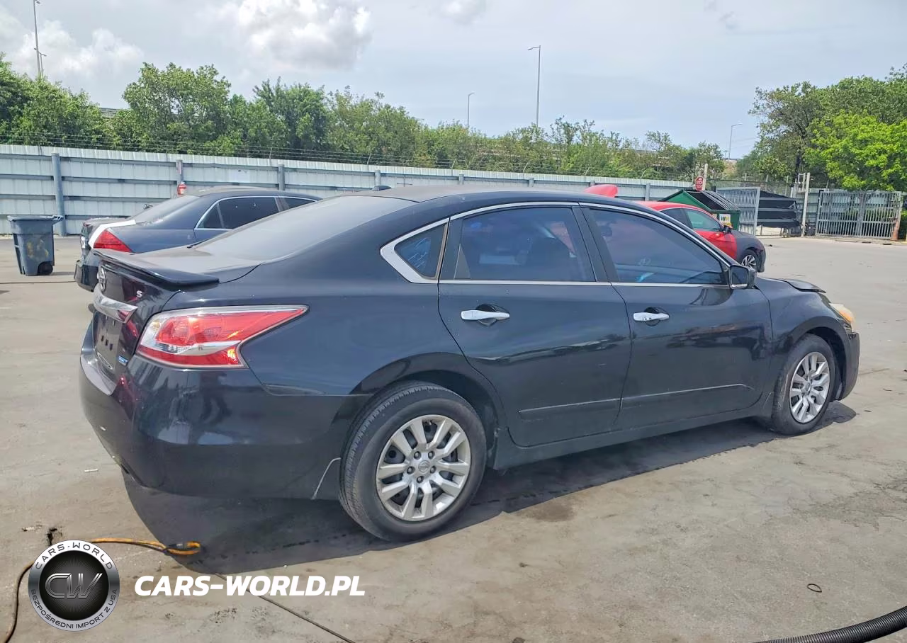 2014 Nissan Altima 2.5 S VIN:1N4AL3AP9EC140746 - 3
