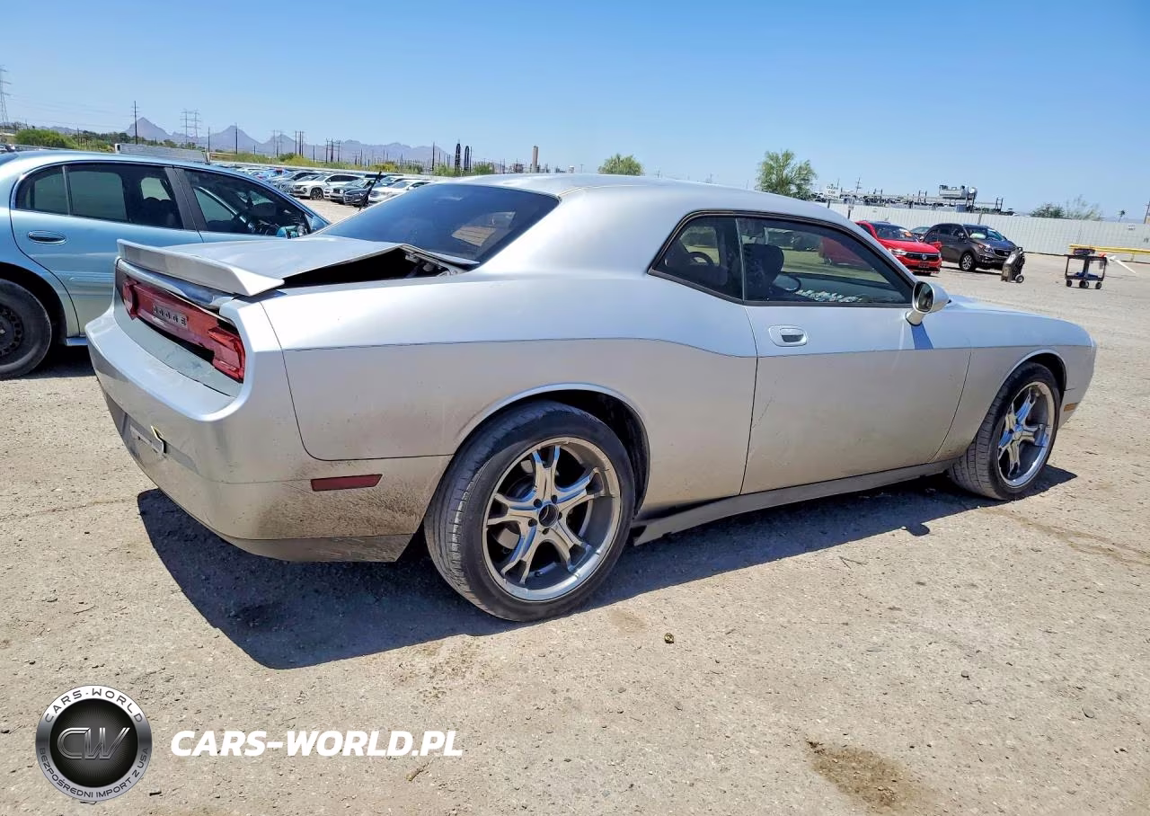 2009 Dodge Challenger Se VIN:2B3LJ44V19H562880 - 3