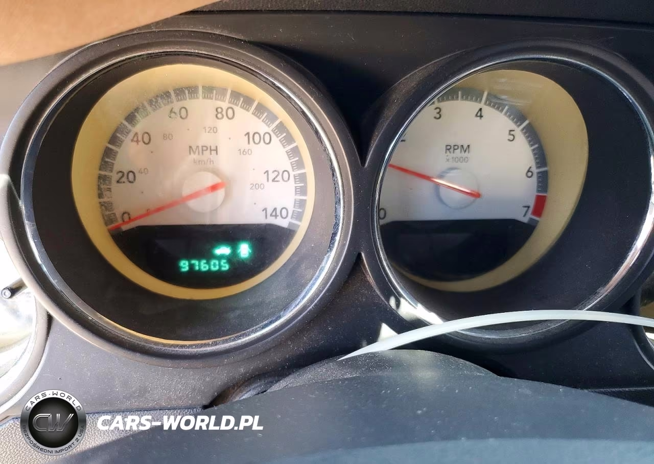 2009 Dodge Challenger Se VIN:2B3LJ44V19H562880 - 9
