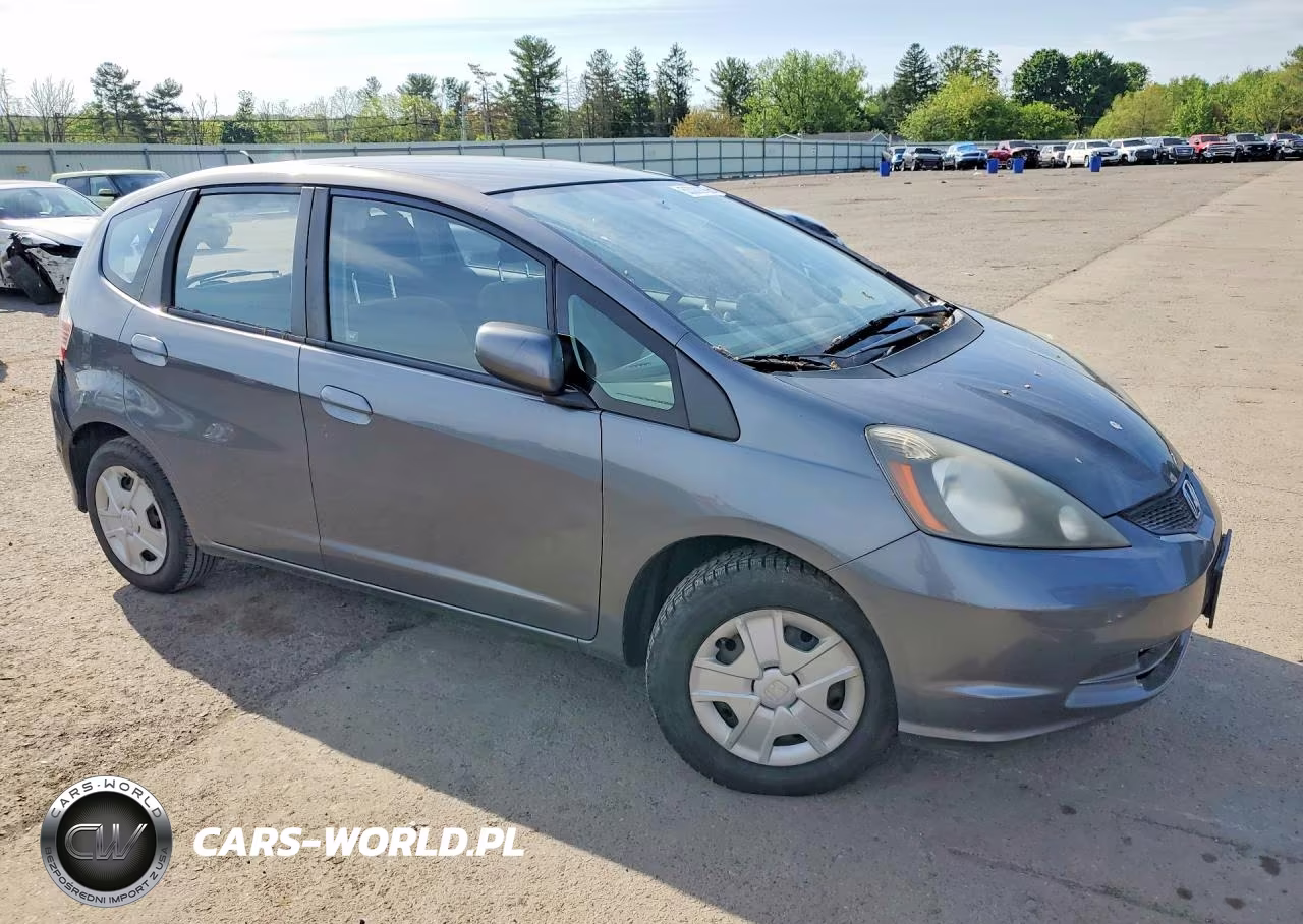 2012 Honda Fit VIN:JHMGE8G32CC026809 - 4