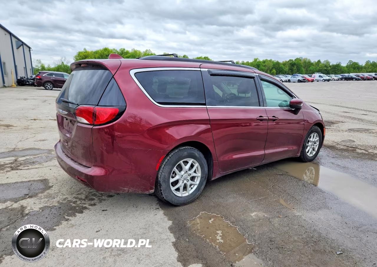2020 Chrysler Voyager Lxi VIN:2C4RC1DG6LR262675 - 3