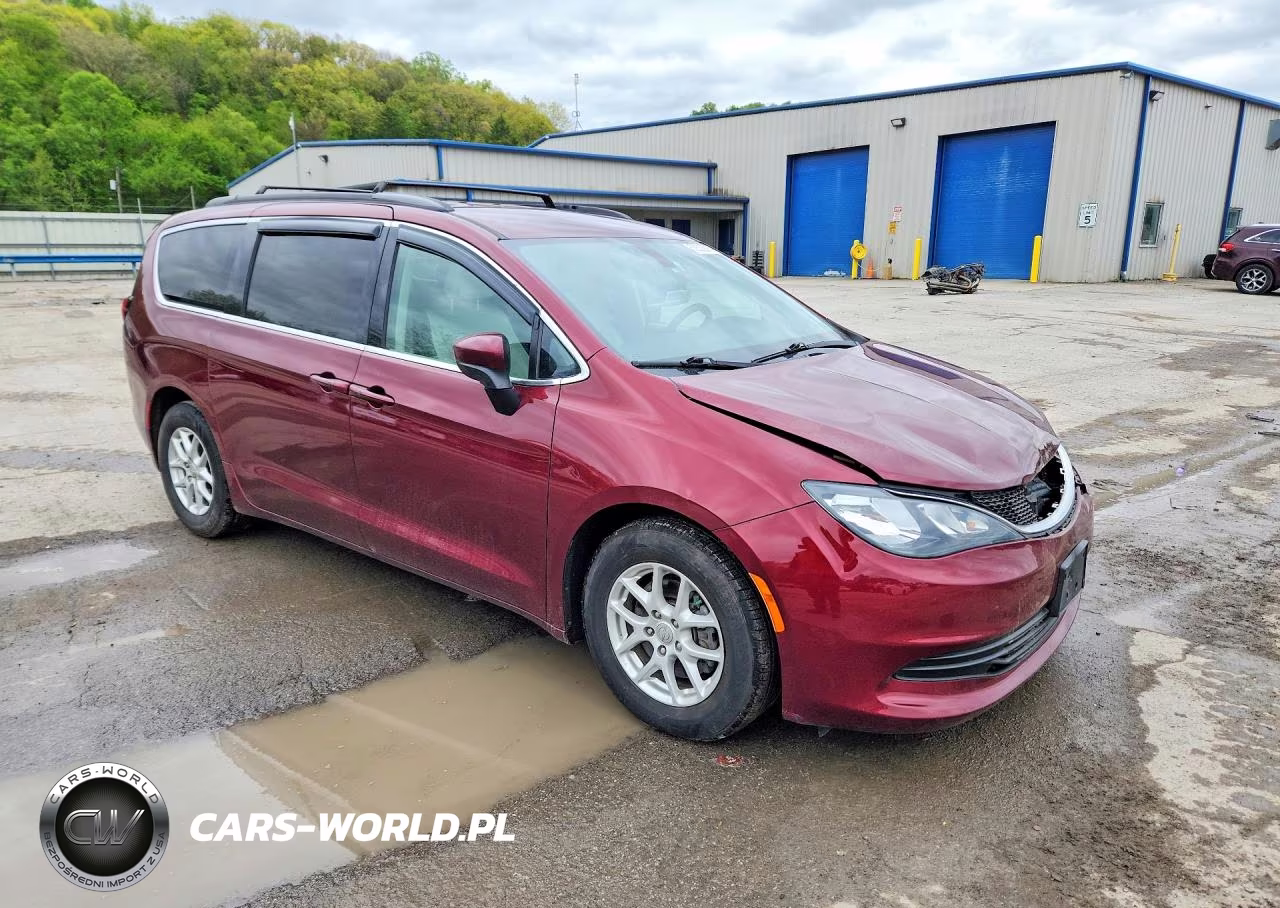 2020 Chrysler Voyager Lxi VIN:2C4RC1DG6LR262675 - 4