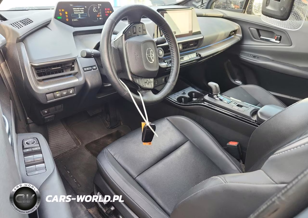 2026 Toyota Prius Xle VIN:JTDACAAU7T3066194 - 8