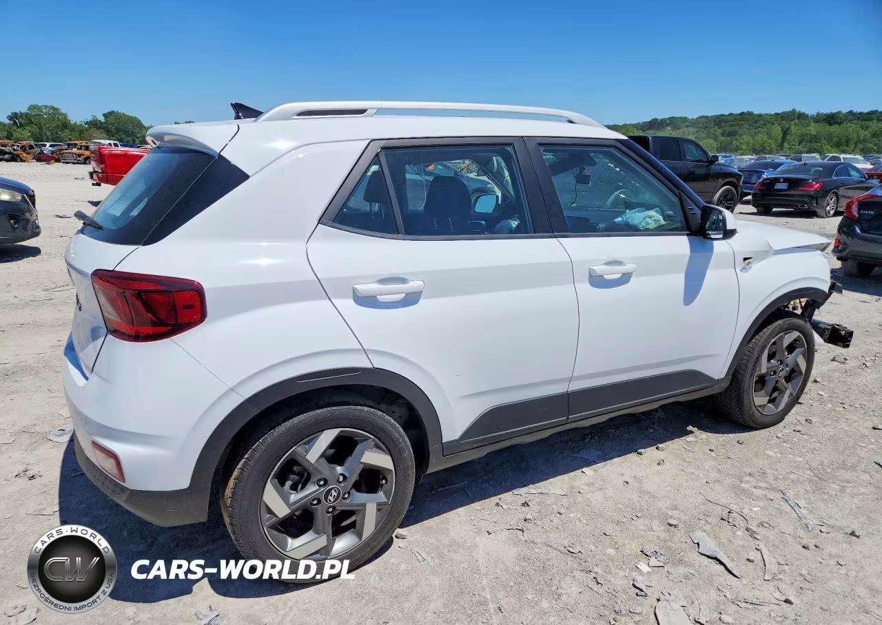 2022 Hyundai Venue Sel VIN:KMHRC8A32NU132307 - 3